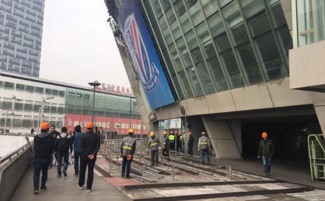 国产成人乱码一区二区三区在线