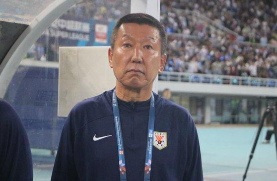 亚洲二区在线