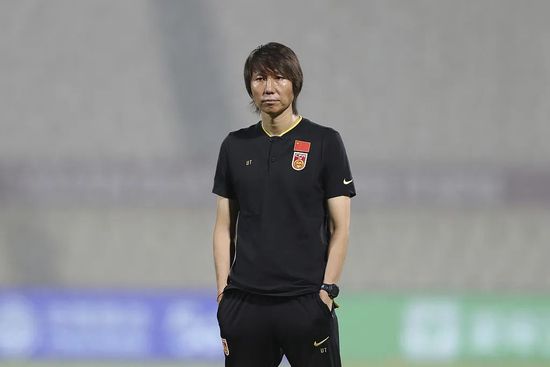 蓝眼睛的女人